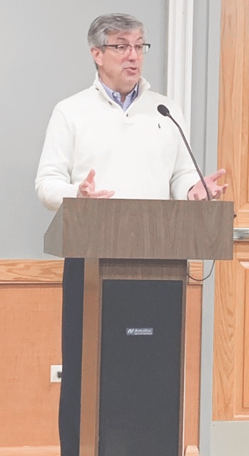 District 65 Rep Daniel Ugaste told a room of Sun City residents that he may be “mapped out” of Huntley in the next election due to shifting district borders as a result of Illinois population loss. (Photo by David Goode/My Sun Day News)