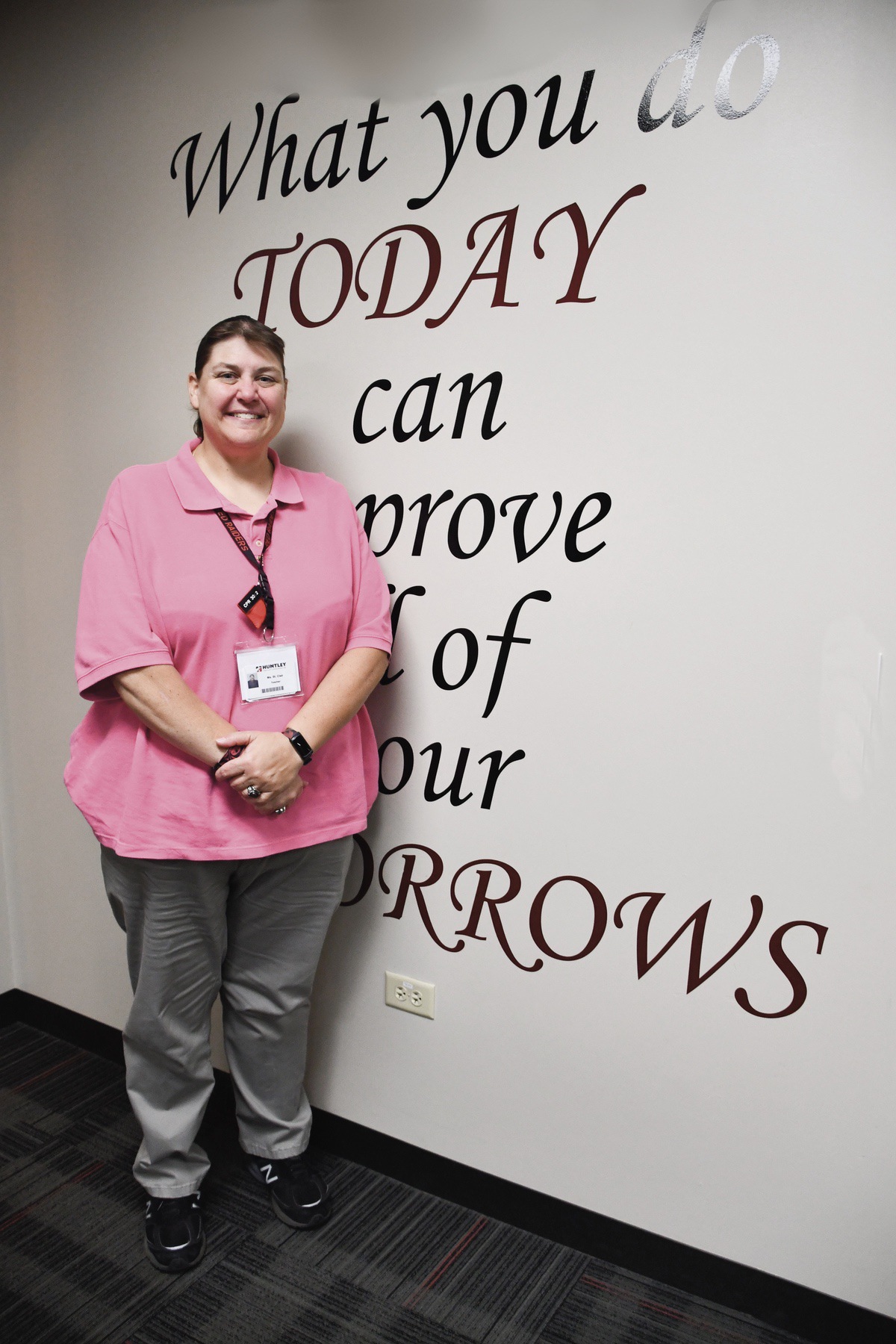 Renae St. Clair, HHS Medical Academy teacher, continues to connect her students with Sun City residents to share experiences of all kinds. (Photo by Christine Such/My Sun Day News)